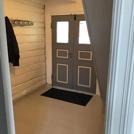 Vettingstua, Beautiful House Down By The Sea.