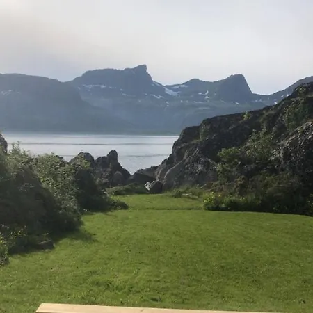 Дом отдыха Vettingstua, Beautiful House Down By The Sea. Gravdal (Vestvagoy)